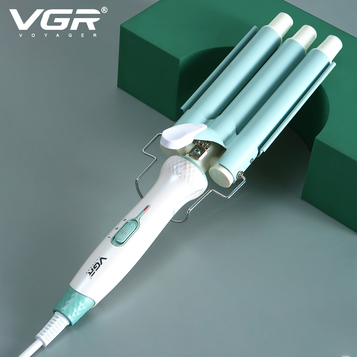 VGR V-595 3 Barrel Hair Curler For Women, Green