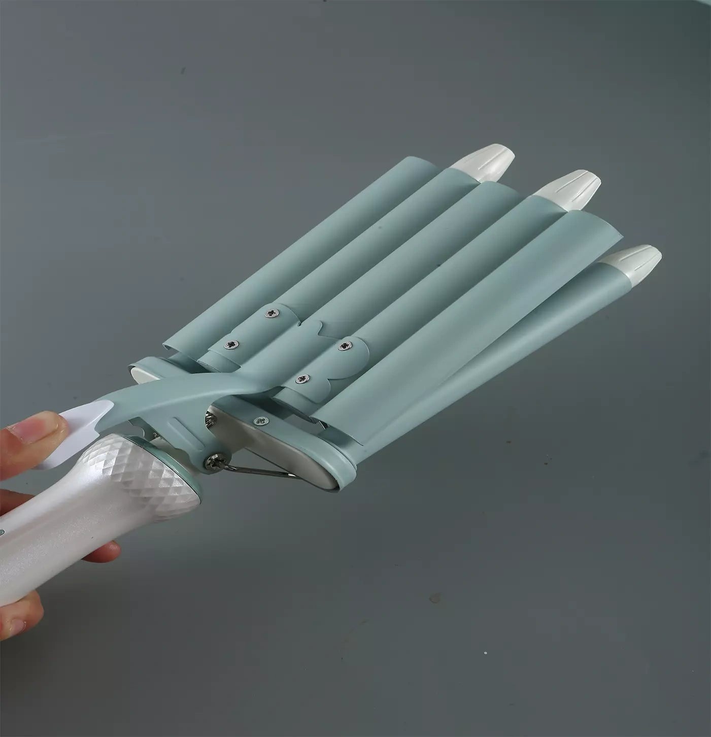 VGR V-597 5 Barrel Hair Curler For Women, Green